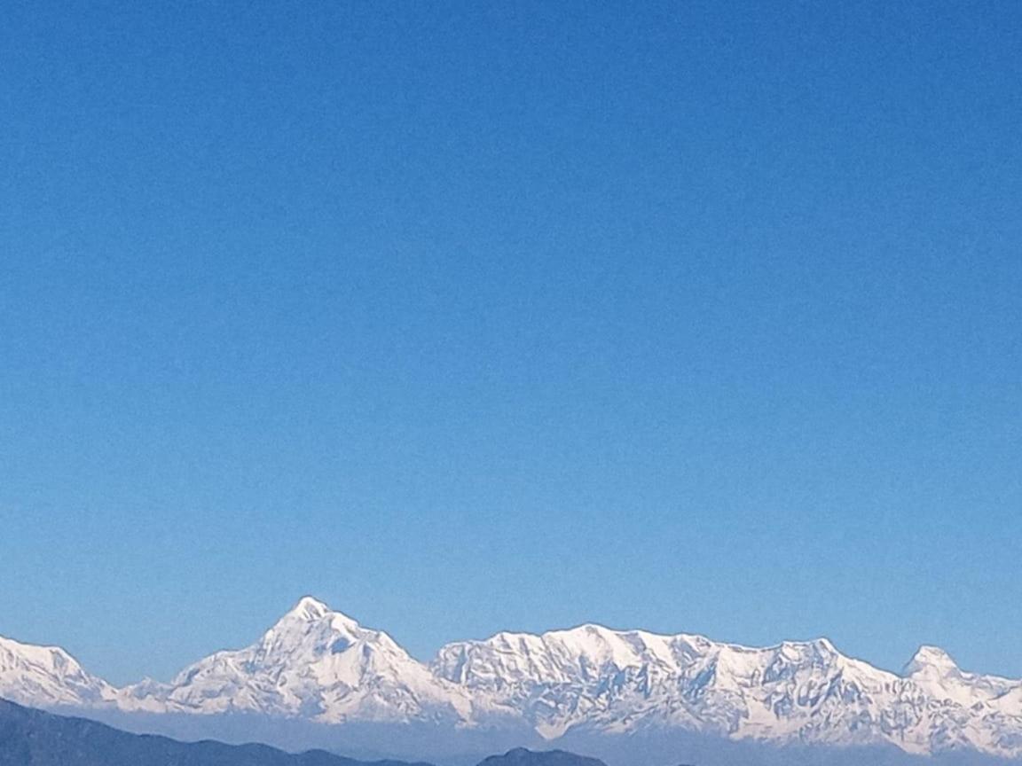 Отель The Royal Mountain Раникхет Экстерьер фото
